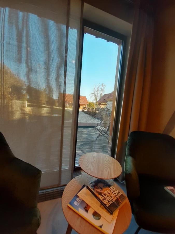 ビルゼン Boerderaaj Bed & Breakfast エクステリア 写真